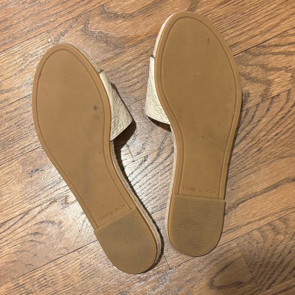 Tory Burch Espadrille Cream Slide Sandals - Picture 4 of 9